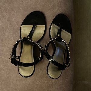 Coach sandals 8.5 like new